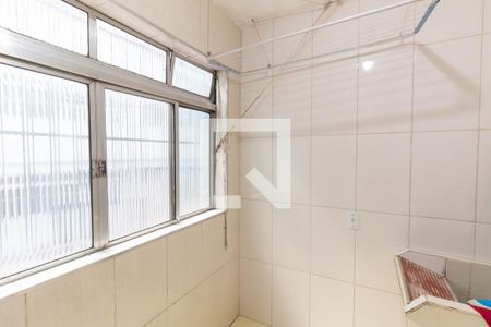 Apartamento para alugar com 68m², 2 quartos e 1 vagaárea de serviço
