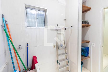 Apartamento para alugar com 68m², 2 quartos e 1 vagaárea de serviço