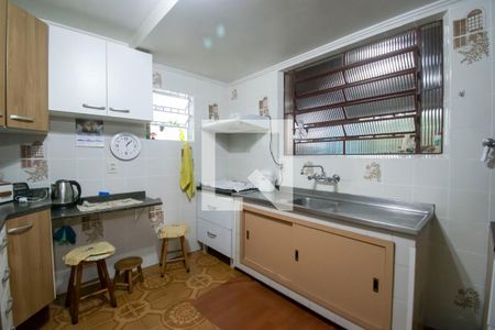 Casa à venda com 165m², 3 quartos e 3 vagas Casa à venda com 165m², 3 quartos e 3 vagasCozinha