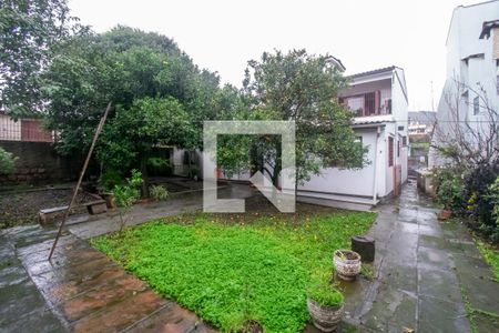 Casa à venda com 165m², 3 quartos e 3 vagas Casa à venda com 165m², 3 quartos e 3 vagasQuintal