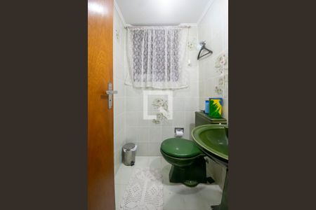 Casa à venda com 165m², 3 quartos e 3 vagas Casa à venda com 165m², 3 quartos e 3 vagasLavabo