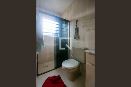 Casa à venda com 165m², 3 quartos e 3 vagas Casa à venda com 165m², 3 quartos e 3 vagasBanheiro da Suíte