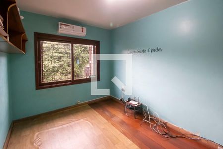 Quarto 1 de casa à venda com 3 quartos, 165m² em Vila Joao Pessoa, Porto Alegre