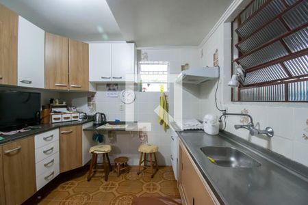 Casa à venda com 165m², 3 quartos e 3 vagas Casa à venda com 165m², 3 quartos e 3 vagasCozinha