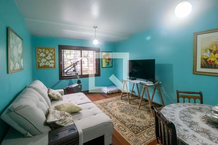 Sala de Estar de casa à venda com 3 quartos, 165m² em Vila Joao Pessoa, Porto Alegre
