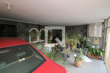 Casa à venda com 250m², 3 quartos e 4 vagasGaragem