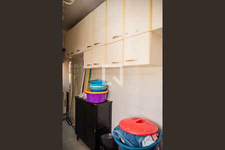 Apartamento à venda com 140m², 4 quartos e 2 vagas Apartamento à venda com 140m², 4 quartos e 2 vagasÁrea de Serviço