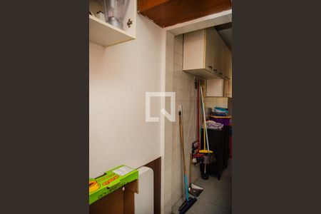 Apartamento à venda com 140m², 4 quartos e 2 vagas Apartamento à venda com 140m², 4 quartos e 2 vagasQuarto da Área de Serviço