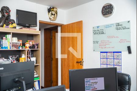 Apartamento à venda com 140m², 4 quartos e 2 vagas Apartamento à venda com 140m², 4 quartos e 2 vagasQuarto 3