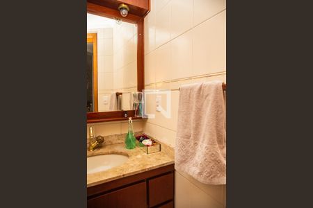 Apartamento à venda com 140m², 4 quartos e 2 vagas Apartamento à venda com 140m², 4 quartos e 2 vagasBanheiro 2