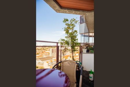 Sacada de apartamento à venda com 4 quartos, 140m² em Vila Bertioga, São Paulo