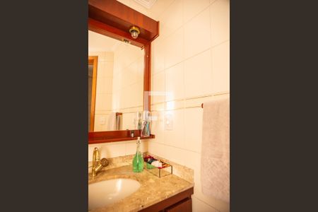 Apartamento à venda com 140m², 4 quartos e 2 vagas Apartamento à venda com 140m², 4 quartos e 2 vagasBanheiro 2