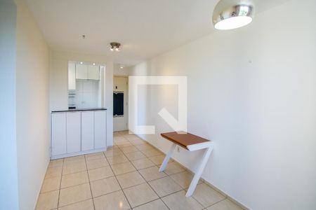 Sala de apartamento para alugar com 2 quartos, 42m² em Jardim Nova Europa, Campinas