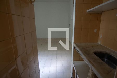 Cozinha de kitnet/studio para alugar com 1 quarto, 25m² em Copacabana, Rio de Janeiro