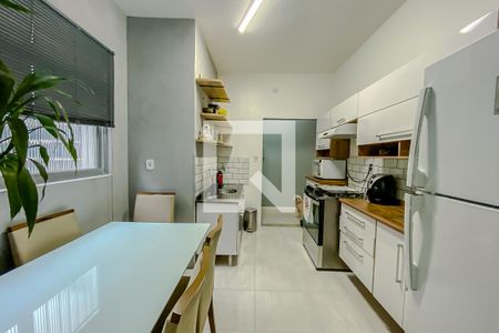 Apartamento à venda com 108m², 3 quartos e sem vagaCozinha