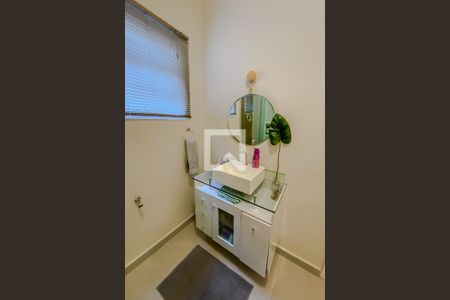 Apartamento à venda com 108m², 3 quartos e sem vagaBanheiro