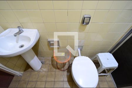 Casa à venda com 80m², 2 quartos e 1 vagaBanheiro Social