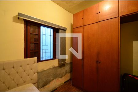 Quarto 2 de casa à venda com 2 quartos, 80m² em Chácara Inglesa, São Paulo