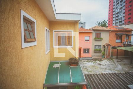 Vista de casa à venda com 3 quartos, 88m² em Vila Gumercindo, São Paulo