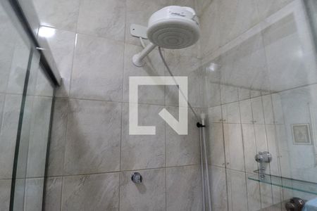 Casa para alugar com 224m², 4 quartos e 5 vagasBanheiro suíte 2