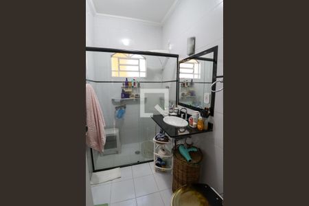 Casa para alugar com 224m², 4 quartos e 5 vagasBanheiro Social 