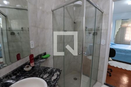 Casa para alugar com 224m², 4 quartos e 5 vagasBanheiro suíte 2