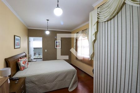 Casa para alugar com 224m², 4 quartos e 5 vagasSuíte 3