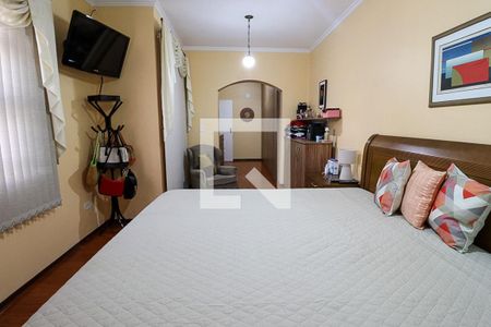 Casa para alugar com 224m², 4 quartos e 5 vagasSuíte 3