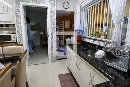 Casa para alugar com 224m², 4 quartos e 5 vagasCozinha