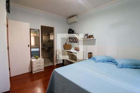 Casa para alugar com 224m², 4 quartos e 5 vagasSuíte 2