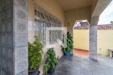 Casa à venda com 400m², 3 quartos e 2 vagasVaranda da frente