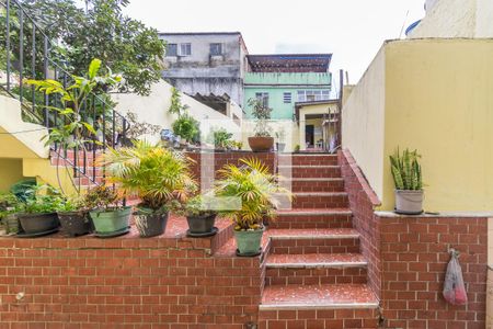 Casa à venda com 400m², 3 quartos e 2 vagasÁrea de Serviço - Acesso ao quintal