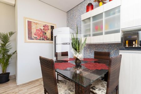 Casa à venda com 144m², 4 quartos e 3 vagasCozinha