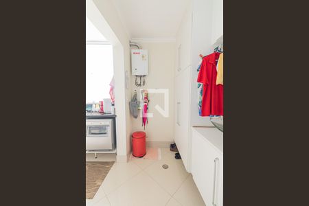 Apartamento à venda com 96m², 3 quartos e 1 vagaÁrea de Serviço