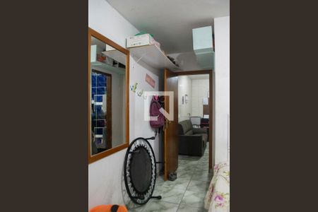 Casa à venda com 221m², 4 quartos e 2 vagas Casa à venda com 221m², 4 quartos e 2 vagasQuarto 1 casa 2