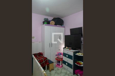 Casa à venda com 221m², 4 quartos e 2 vagas Casa à venda com 221m², 4 quartos e 2 vagasQuarto 2 casa 2