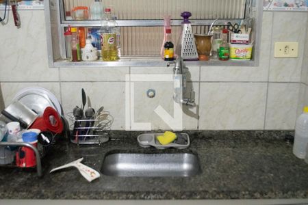 Casa à venda com 221m², 4 quartos e 2 vagas Casa à venda com 221m², 4 quartos e 2 vagasCozinha casa 2