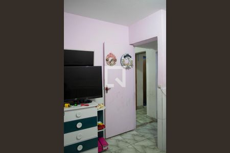 Casa à venda com 221m², 4 quartos e 2 vagas Casa à venda com 221m², 4 quartos e 2 vagasQuarto 2 casa 2