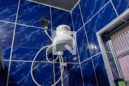 Casa à venda com 221m², 4 quartos e 2 vagas Casa à venda com 221m², 4 quartos e 2 vagasBanheiro casa 2