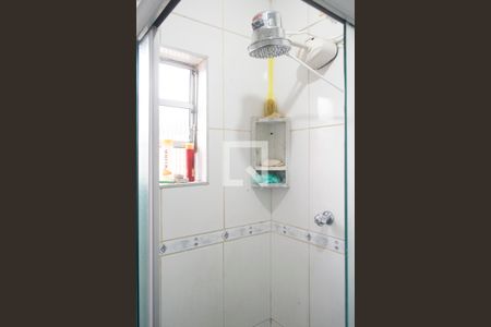 Casa à venda com 221m², 4 quartos e 2 vagas Casa à venda com 221m², 4 quartos e 2 vagasBanheiro de Serviço