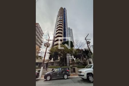 Apartamento à venda com 360m², 5 quartos e 4 vagasFachada