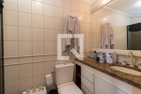 Apartamento à venda com 360m², 5 quartos e 4 vagasBanheiro da Suíte 1