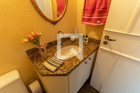 Apartamento à venda com 360m², 5 quartos e 4 vagasLavabo