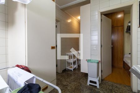 Apartamento à venda com 360m², 5 quartos e 4 vagasLavanderia