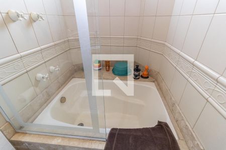 Apartamento à venda com 360m², 5 quartos e 4 vagasBanheiro Social