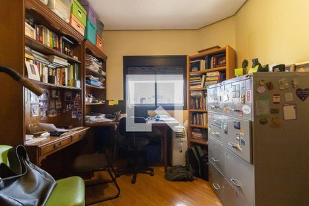 Apartamento à venda com 360m², 5 quartos e 4 vagasQuarto 4