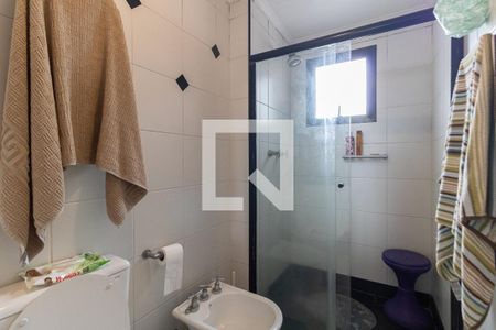 Apartamento à venda com 360m², 5 quartos e 4 vagasBanheiro da Suíte 2