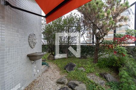 Apartamento à venda com 360m², 5 quartos e 4 vagasJardim- Cobertura