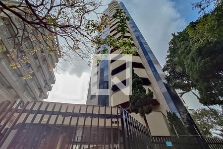 Apartamento à venda com 360m², 5 quartos e 4 vagasFachada