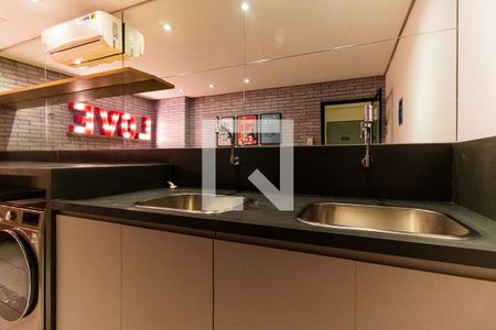 Apartamento à venda com 65m², 2 quartos e 1 vagaÁrea comum - Lavanderia 